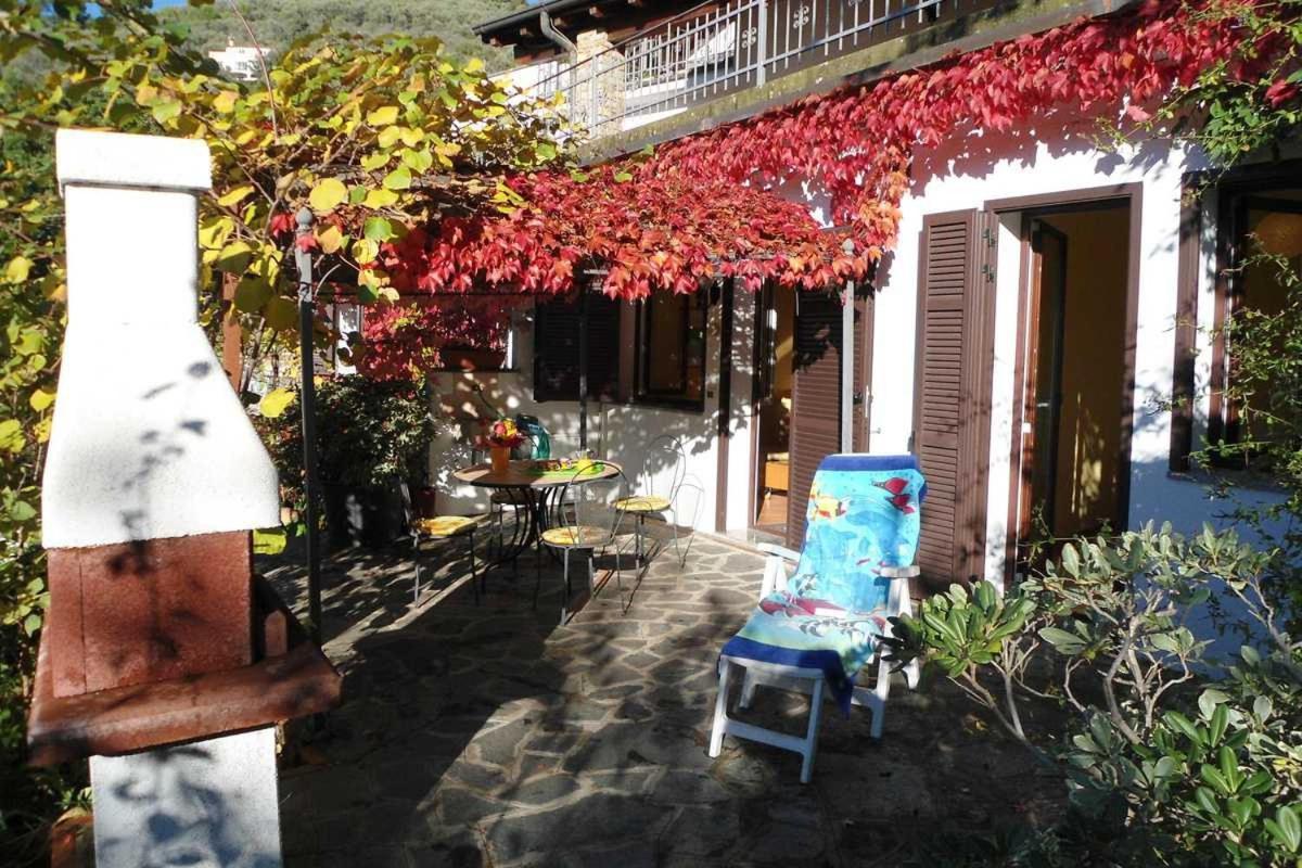 Casa Gialla Imperia Eksteriør billede
